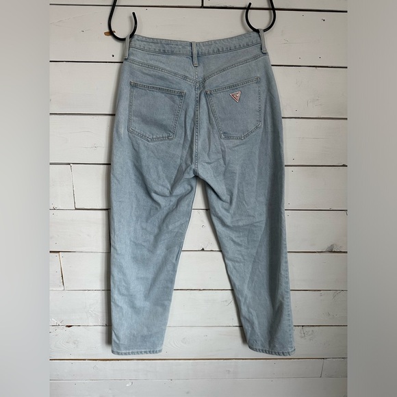 Guess Mom Jeans - Picture 3 of 5
